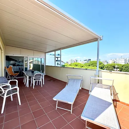 Sky Pearl - Rooftop Terrace Apartament *